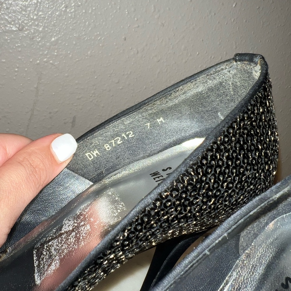 STUART WEITZMAN SEQUIN PUMPS SIZE 7 - Picture 9 of 9